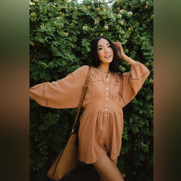 BOHME | Campbell Romper - Picture 1 of 4